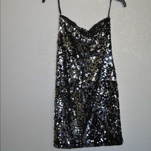 Sparkly scoop neck strapless party dress size M